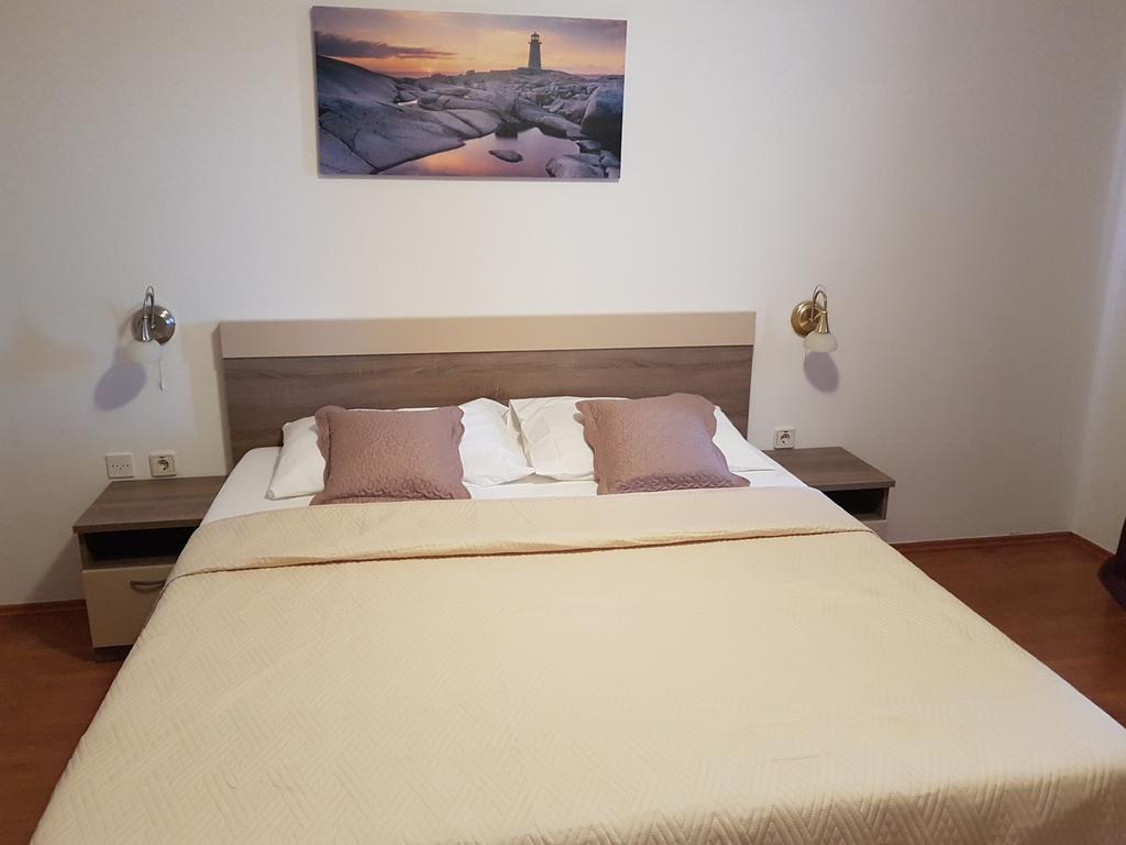 佩特坎内 Pansion Marco Polo酒店 外观 照片